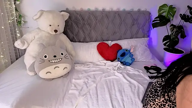 Ternura Prohibida online show from 11/06/25, 04:05