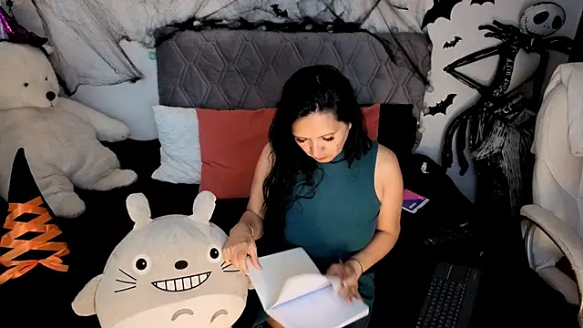 Ternura Prohibida online show from 10/27/25, 05:25