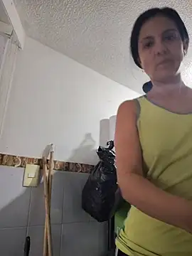 Snapshot of BasmaHernandez chatting on 07/15/26, 02:02 BasmaHernandez online show from 07/15/26, 02:02