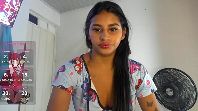 Snapshot of karlys01 chatting on 09/24/25, 01:13 karlys01 online show from 09/24/25, 01:13