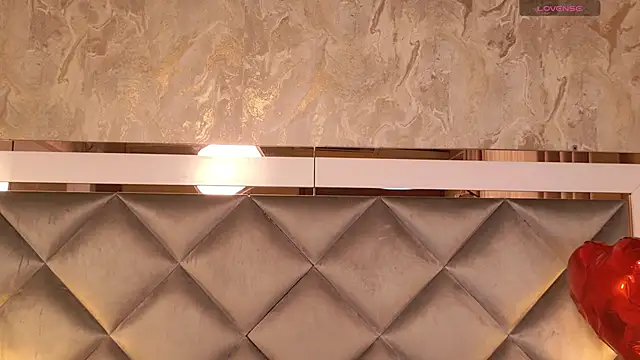 gemma sm online show from 09/13/25, 09:48