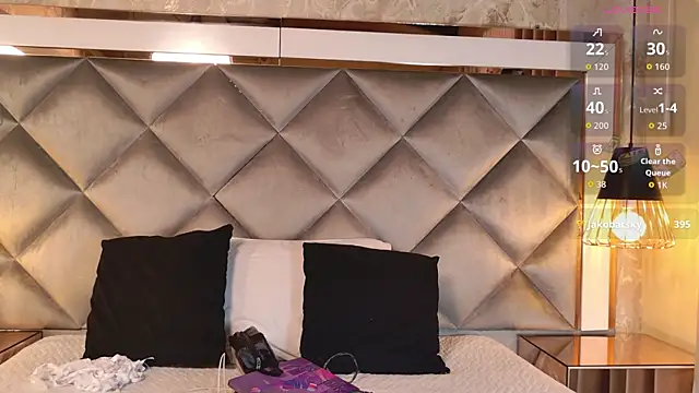 gemma sm online show from 09/19/25, 03:10