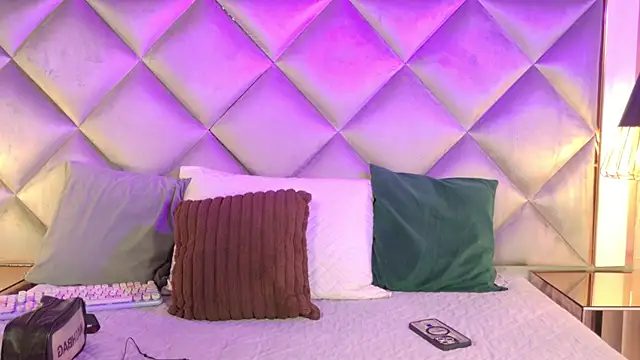 gemma sm online show from 01/08/26, 03:12