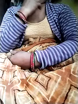 Snapshot of Gopika_Dudi chatting on 02/09/26, 01:58 Gopika Dudi online show from 02/09/26, 01:58