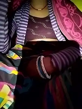 Snapshot of Gopika_Dudi chatting on 01/12/26, 01:34 Gopika Dudi online show from 01/12/26, 01:34