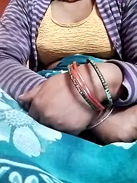 Snapshot of Gopika_Dudi chatting on 01/16/26, 03:27 Gopika Dudi online show from 01/16/26, 03:27