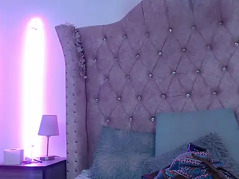 Jessica Carter 01 online show from 10/31/25, 04:31