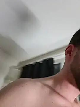 young swisscouple online show from 01/17/26, 11:08