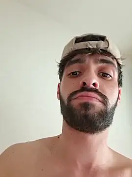 young swisscouple online show from 03/26/26, 03:43