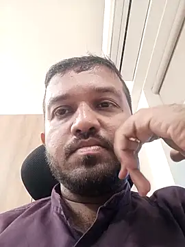 Snapshot of VJ17 chatting on 04/14/26, 10:20 VJ17 online show from 04/14/26, 10:20