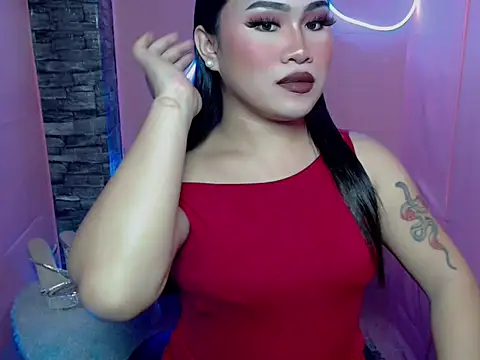 Snapshot of pretty_lassy chatting on 11/11/25, 11:49 pretty lassy online show from 11/11/25, 11:49