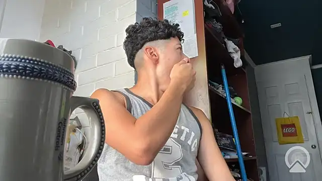 feeelipe2007 online show from 02/23/26, 09:15