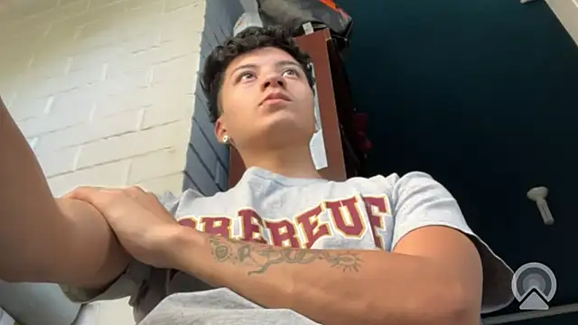 feeelipe2007 online show from 02/16/26, 10:18