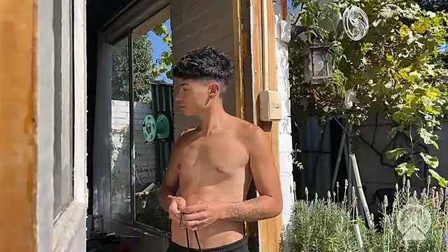 feeelipe2007 online show from 03/28/26, 02:18