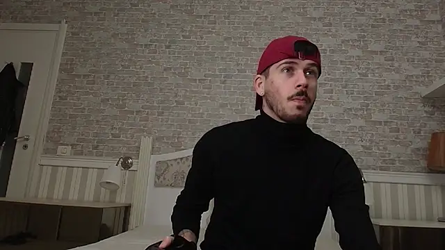 JonahShaw online show from 10/21/25, 04:23