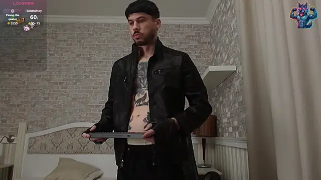 JonahShaw online show from 10/22/25, 04:34