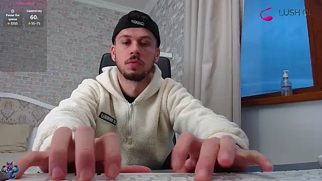 JonahShaw online show from 10/09/25, 04:24