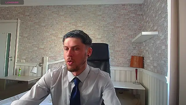 JonahShaw online show from 05/28/26, 04:42