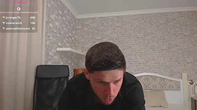 JonahShaw online show from 04/30/26, 04:47