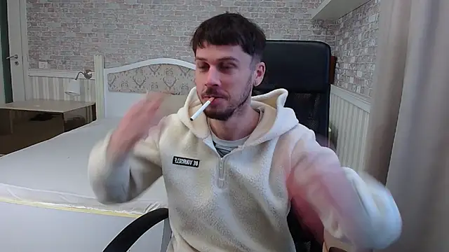 JonahShaw online show from 10/10/25, 04:35