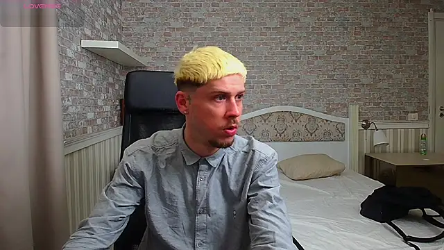 JonahShaw online show from 05/10/26, 04:27