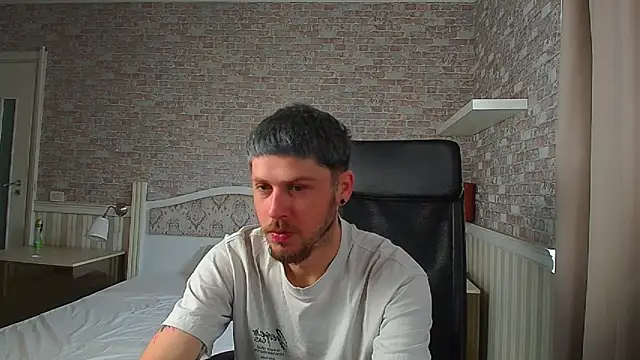 JonahShaw online show from 06/01/26, 04:13