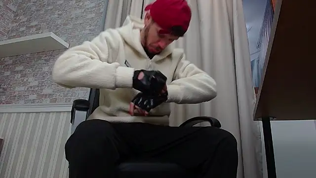 JonahShaw online show from 10/15/25, 04:22