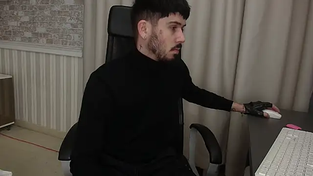 JonahShaw online show from 10/19/25, 04:15