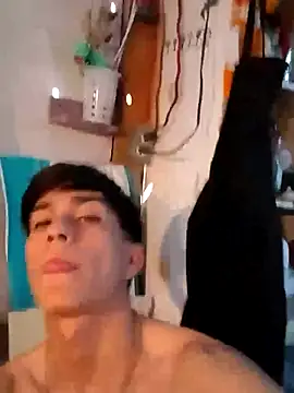 LUISSLEONN0958 online show from 09/14/25, 05:13