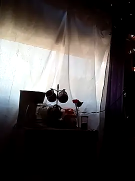 LUISSLEONN0958 online show from 11/03/25, 08:23