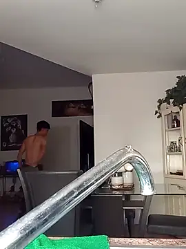 LUISSLEONN0958 online show from 11/09/25, 10:25