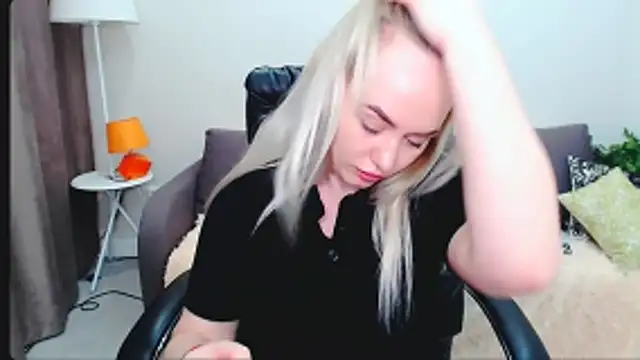 LiluMoon   online show from 03/26/26, 05:00