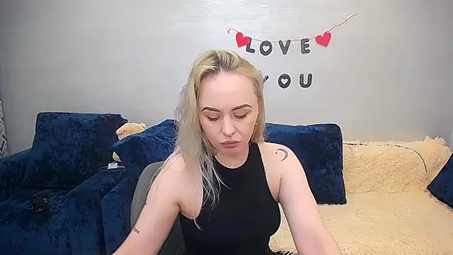 LiluMoon   online show from 04/01/26, 12:17