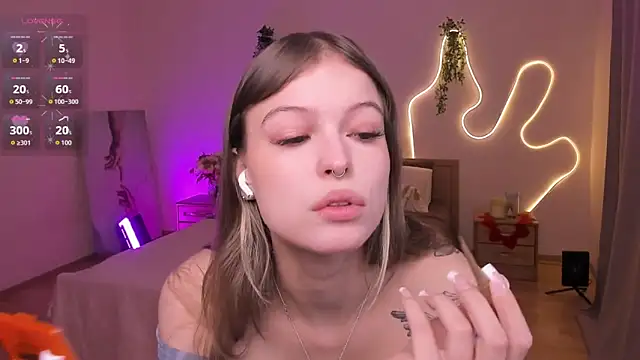 Lisa Blossom online show from 04/22/26, 06:09