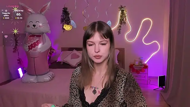 Lisa Blossom online show from 04/03/26, 06:09