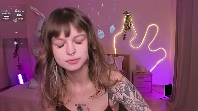 Lisa Blossom online show from 04/01/26, 06:04