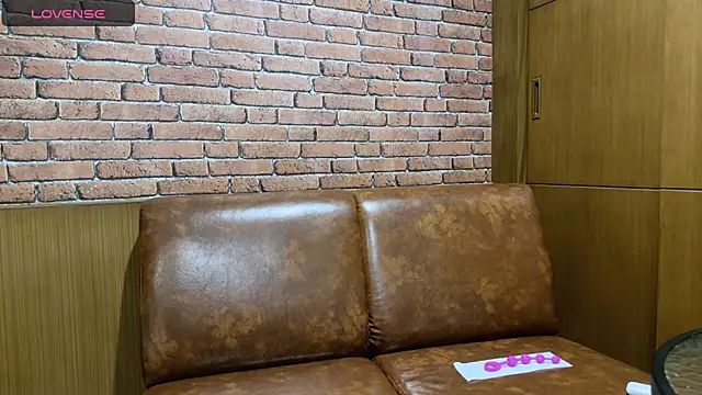 penny coco online show from 03/23/26, 04:18