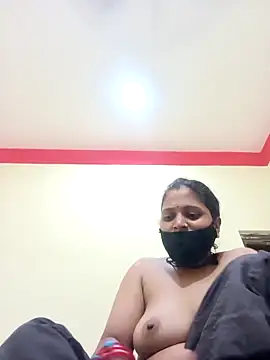 Snapshot of Rani_Devi143 chatting on 10/05/25, 03:30 Rani Devi143 online show from 10/05/25, 03:30