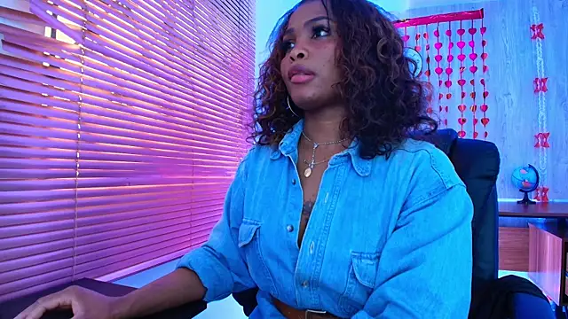 ArianaBeake online show from 01/07/26, 10:48