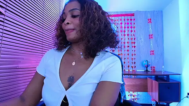 ArianaBeake online show from 01/13/26, 02:59