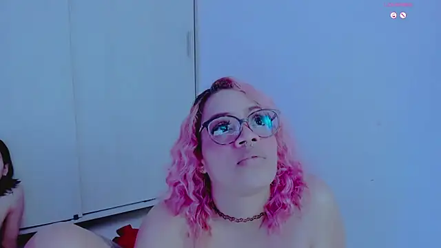 amywilld online show from 07/14/26, 10:21