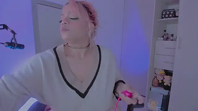 amywilld online show from 04/04/26, 04:52