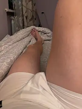 Snapshot of myPriority01 chatting on 02/21/26, 06:32 myPriority01 online show from 02/21/26, 06:32