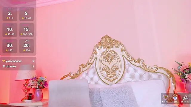 Snapshot of EvaRoah chatting on 10/12/25, 12:17 EvaRoah online show from 10/12/25, 12:17