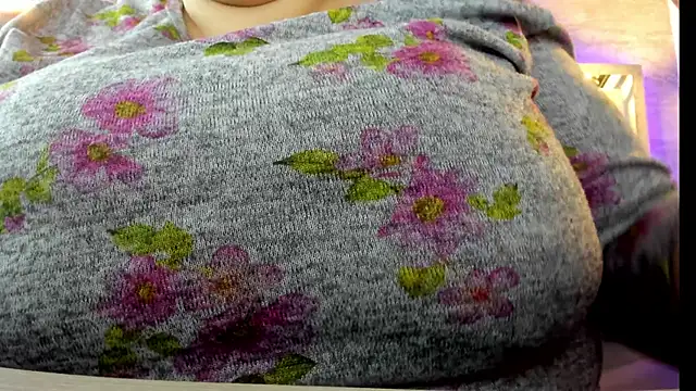  Emily rosee  online show from 10/29/25, 11:20