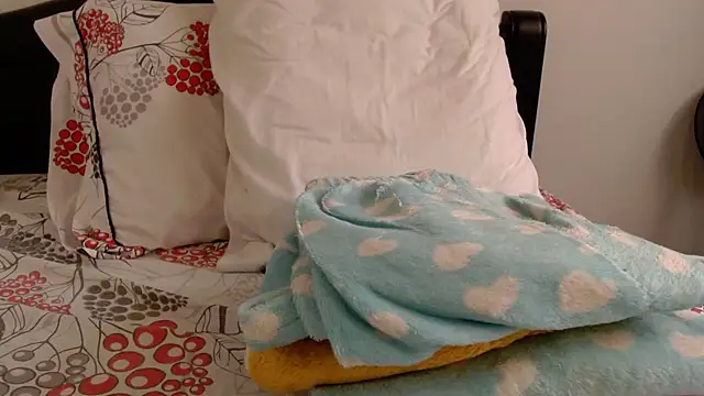 Sarah-w online show from 11/06/25, 02:10