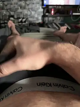 Ggowlad01 online show from 12/14/25, 11:10