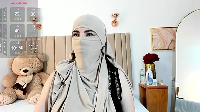 Snapshot of najwa__ chatting on 01/16/26, 03:54 najwa online show from 01/16/26, 03:54