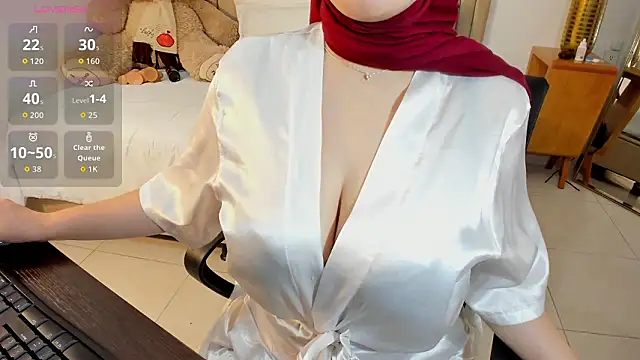 Snapshot of najwa__ chatting on 02/03/26, 02:53 najwa online show from 02/03/26, 02:53