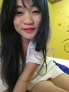 YayeeShow online show from 11/14/25, 10:46